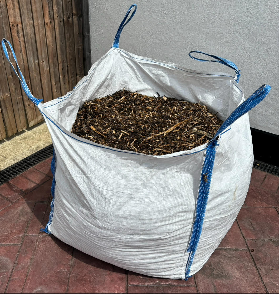 Bulk bag of wood chippings supplier in essex