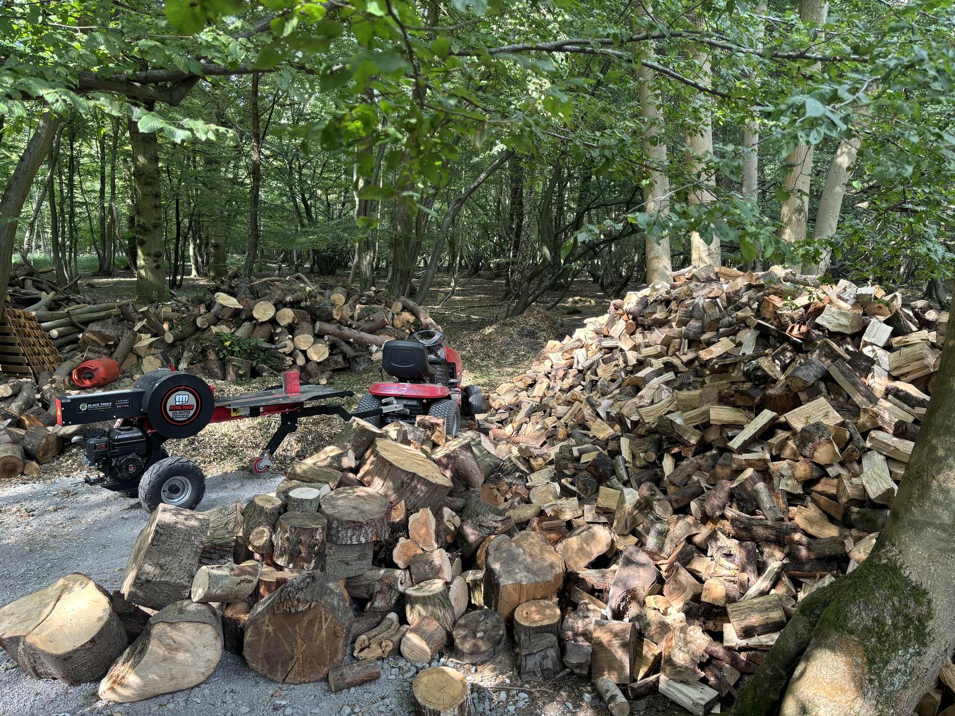 Log Splitting Essex